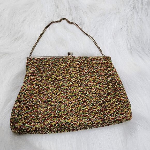 Vintage unbranded glass seed beaded gold, red & green clutch chain handle purse - Picture 12 of 16